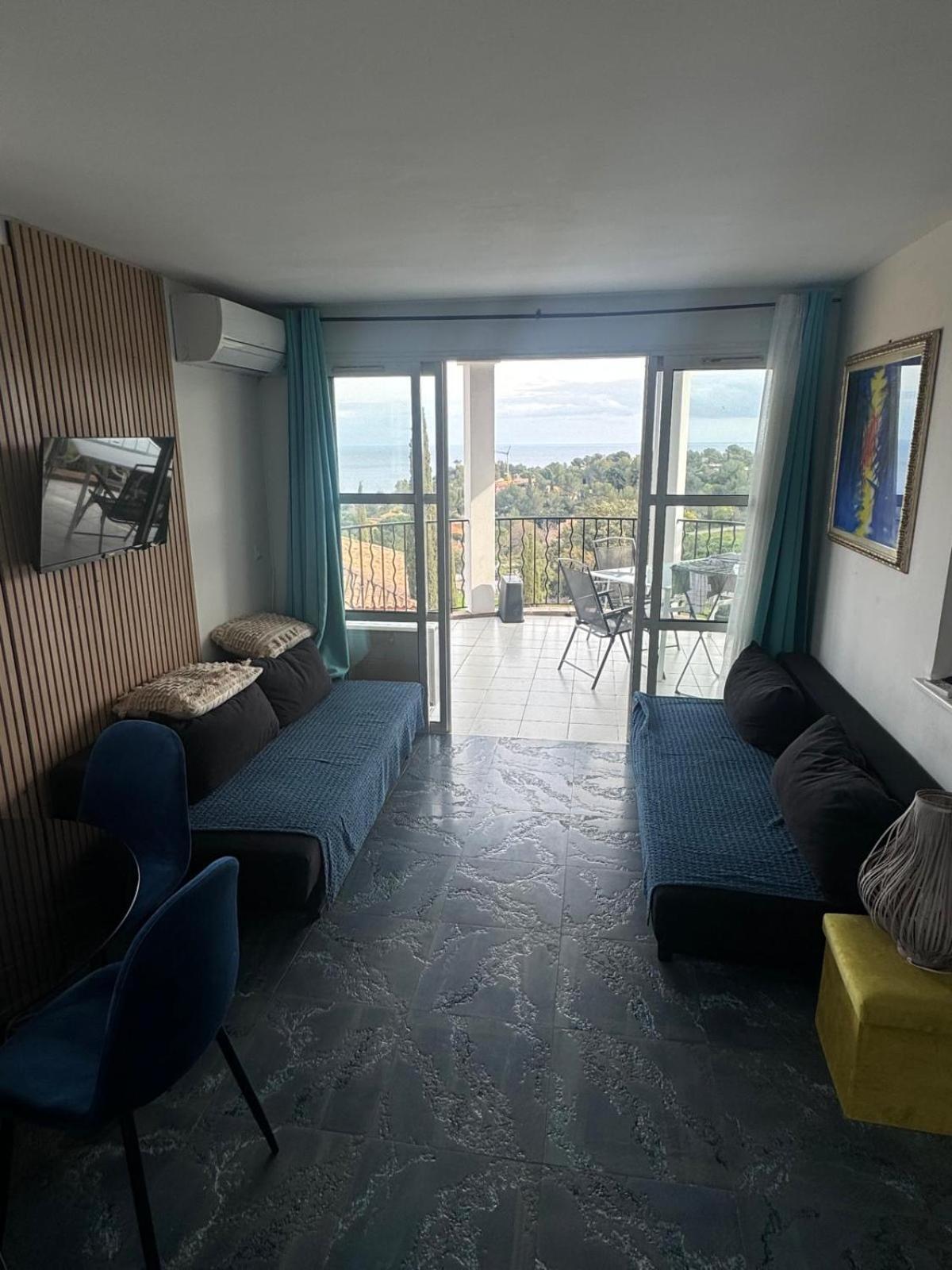 Cap Esterel Vue Mer Et Climatise Saint-Raphaël المظهر الخارجي الصورة
